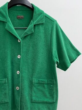 Āman short sleeve terry cloth button up shirt XS quiet luxury Aman Resorts